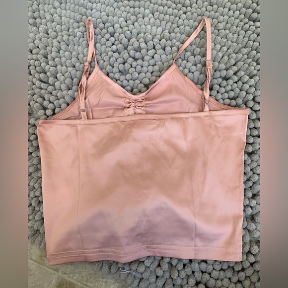 Light pink satin cinch front spaghetti strap crop top - Picture 2 of 2